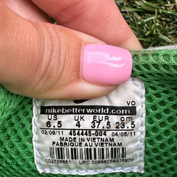 2012 Womens Nike In Season TR Green/Gray Running Shoes Size 6.5 US 37.5 EU - Picture 6 of 7